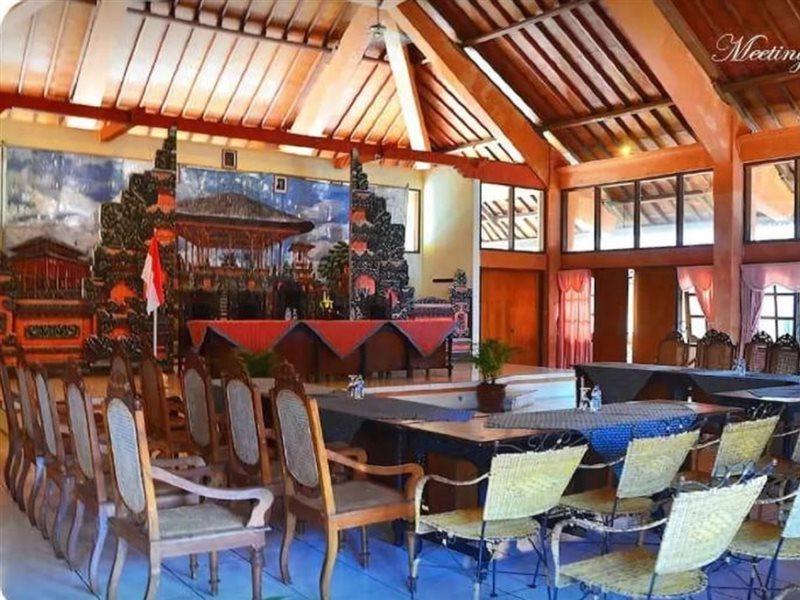 The Rishi Candidasa Beach Resort Exterior photo