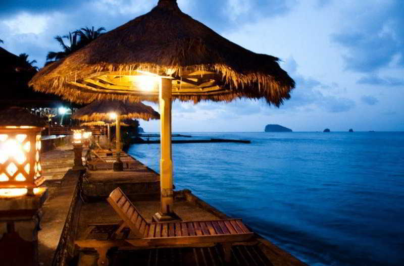 The Rishi Candidasa Beach Resort Exterior photo