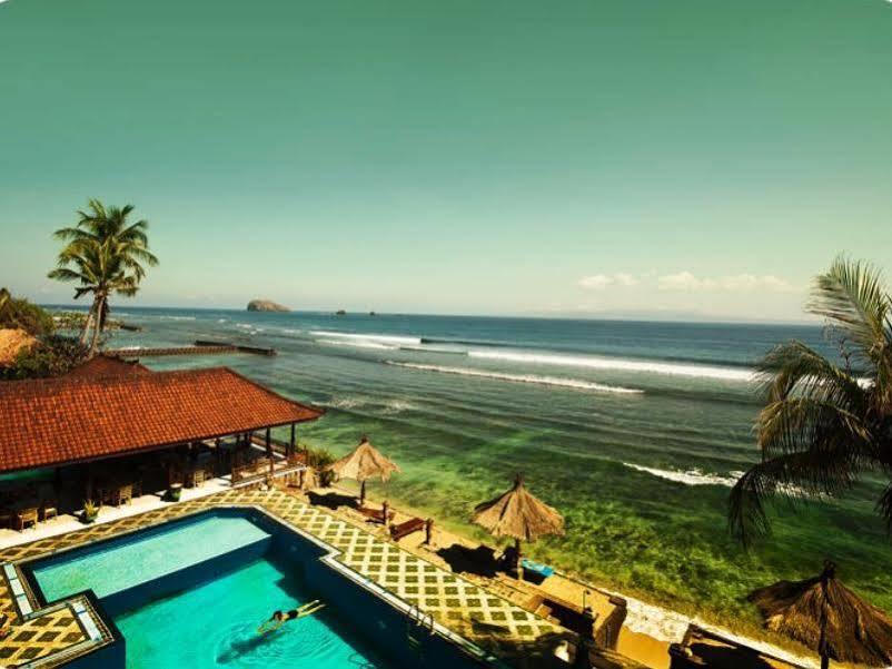 The Rishi Candidasa Beach Resort Exterior photo