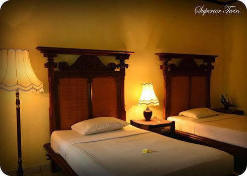 The Rishi Candidasa Beach Resort Exterior photo